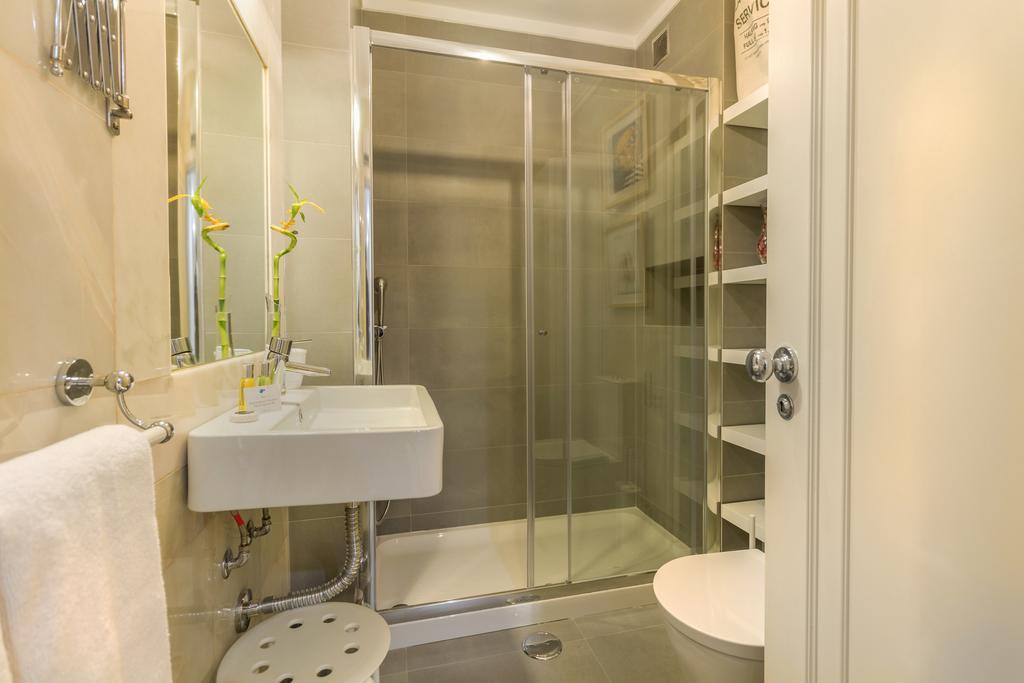 Sao Bento Gallery Apartment Lisbon Luaran gambar