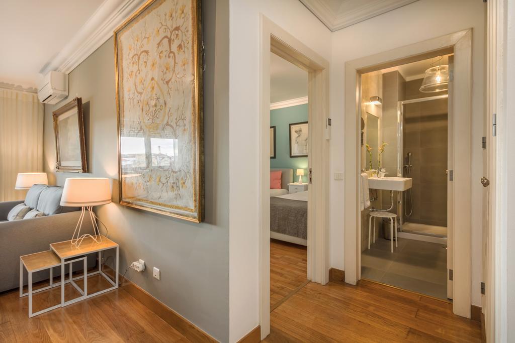 Sao Bento Gallery Apartment Lisbon Luaran gambar